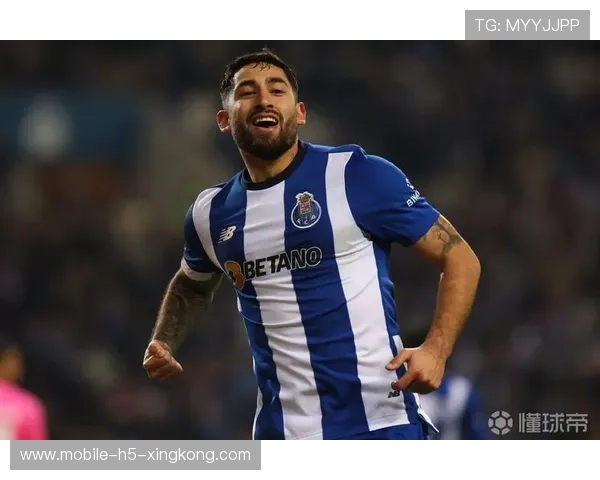 波尔图准备签入葡超最佳对抗中卫，展现豪门野心与防线新气象