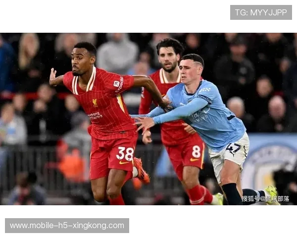 随着阿森纳2-0领跑，曼联2-2，利物浦2-0，曼联3-2利物浦,一直逆转一直爽