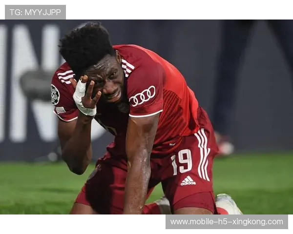 比利亚雷亚尔莫雷诺的禁区前假动作相当具有迷惑性