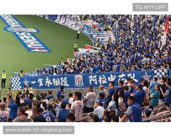 上海申花拉唐前场高速突破：绿茵瞬间的高光之旅